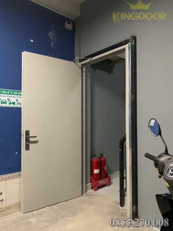 cửa thép chống cháy thoát hiểm tại Cam Ranh