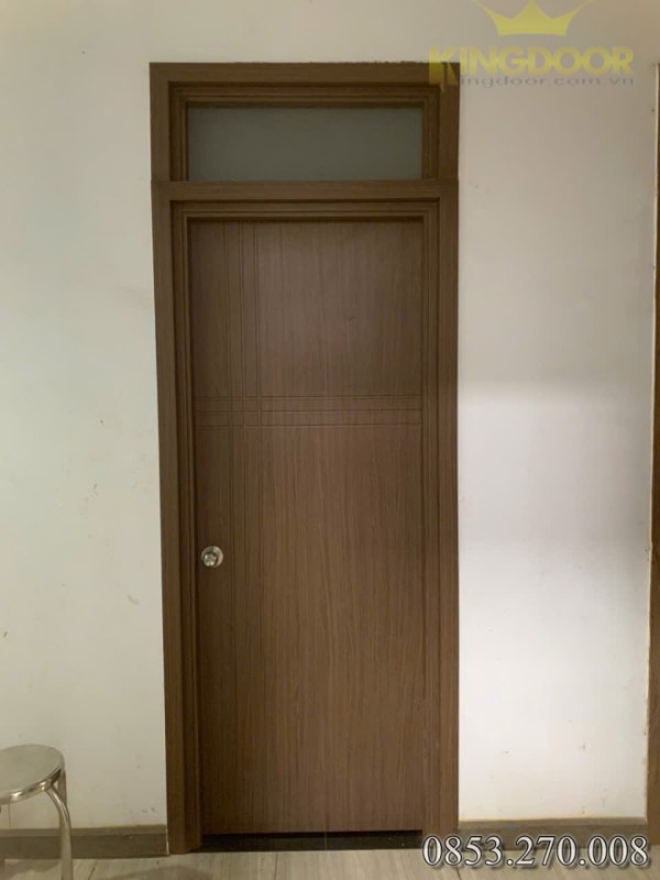 Cửa nhựa Composite có ofix kính 